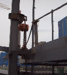 焊罐葫蘆現(xiàn)場使用圖1